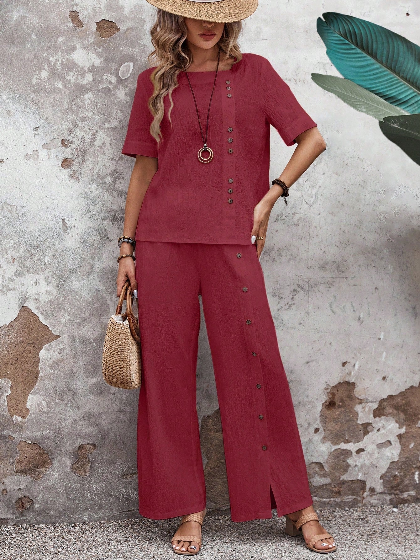 Conjunto Feminino com Botões Alta Costura