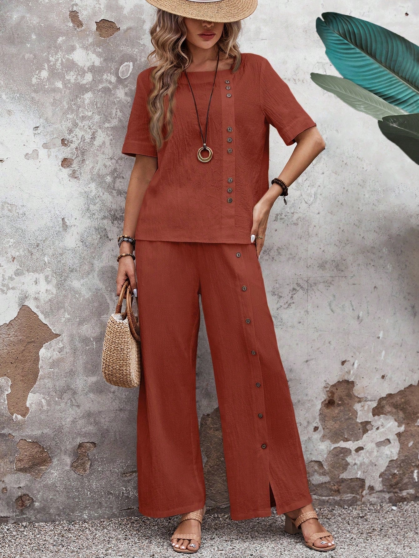 Conjunto Feminino com Botões Alta Costura