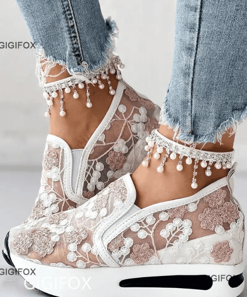 Tênis Feminino Renda Floral Gigifox