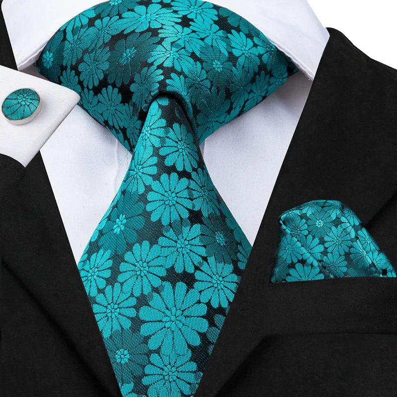Gravata Masculina de Seda Floral Verde com Lenço e Abotoaduras