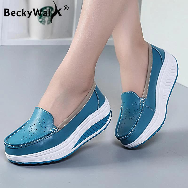Mocassim Feminino Aurora Plataforma em Couro Legítimo