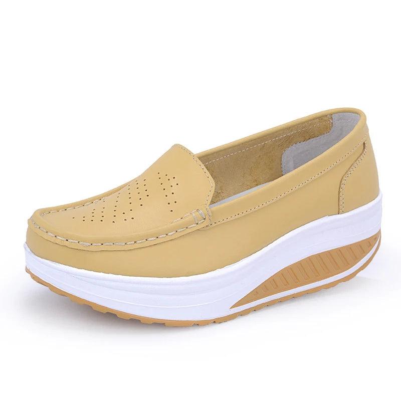 Mocassim Feminino Aurora Plataforma em Couro Legítimo