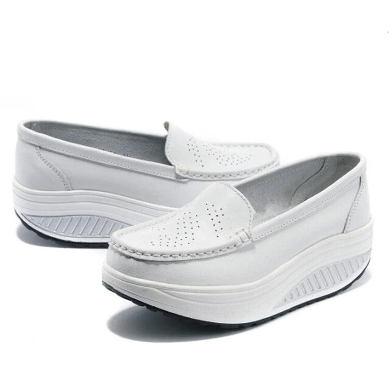 Mocassim Feminino Aurora Plataforma em Couro Legítimo