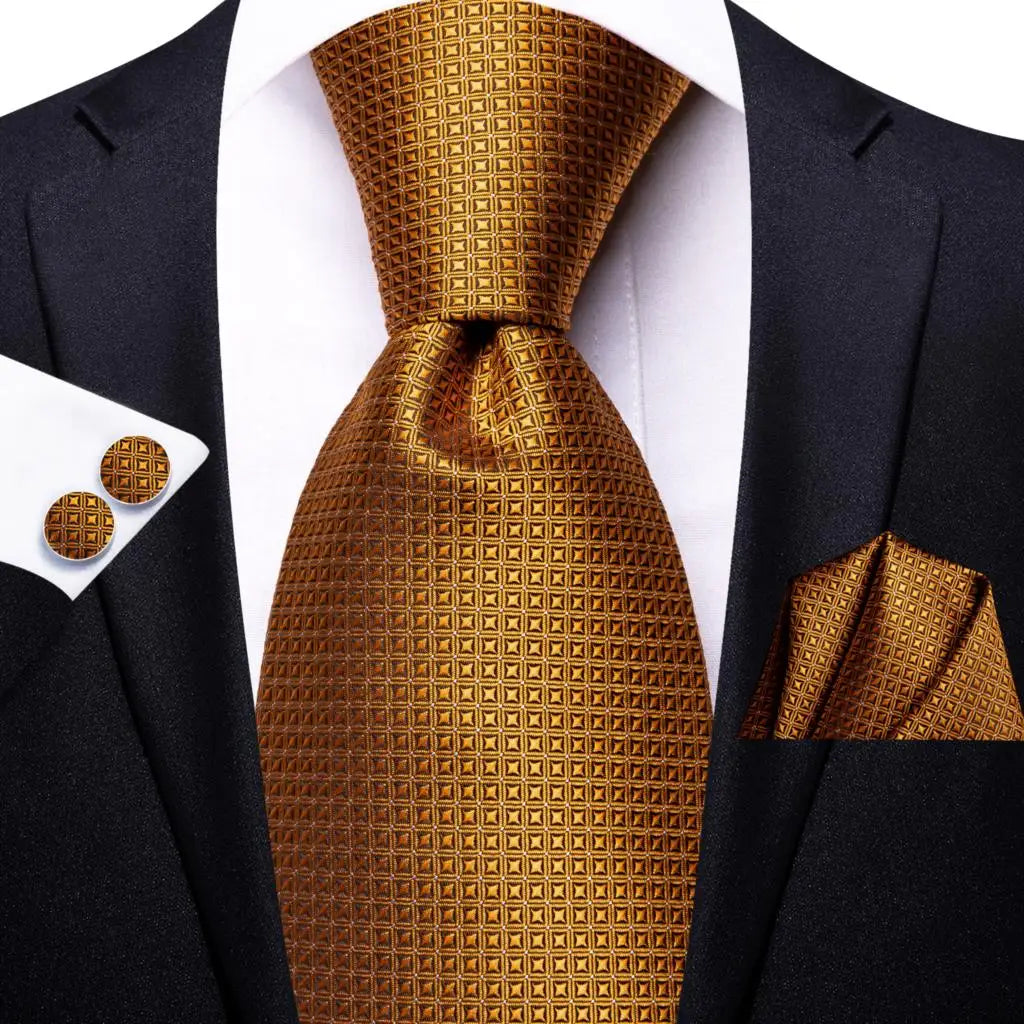 Kit Gravata Masculina Social Luxuosa de Seda com Lenço e Abotoaduras