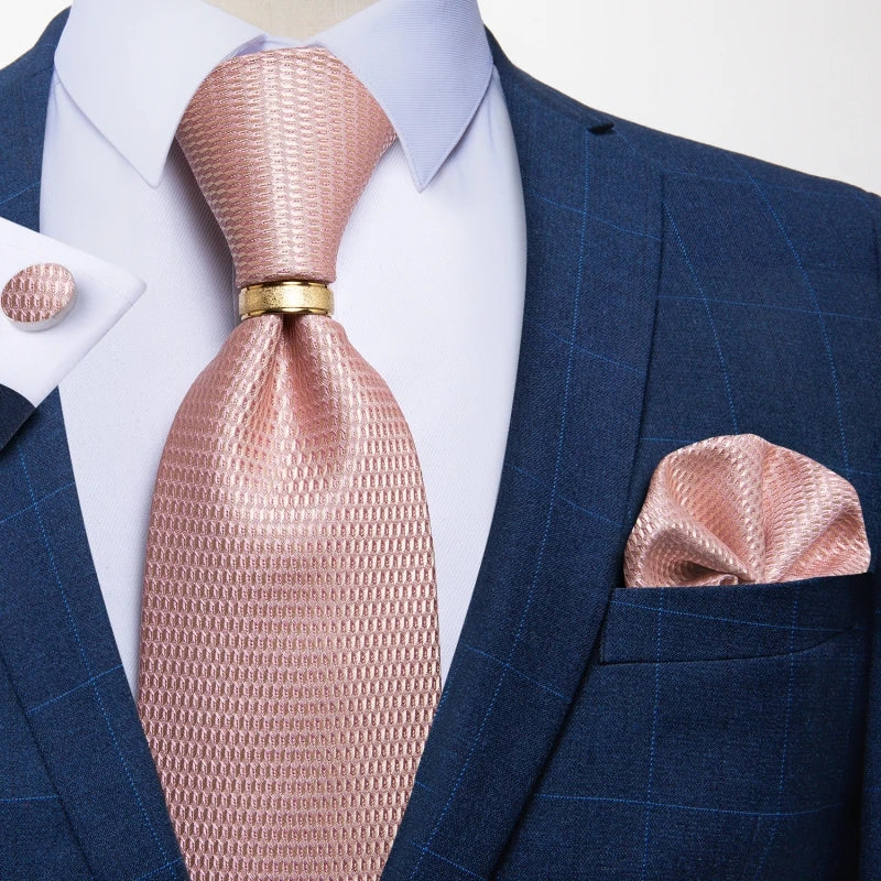 Gravata Masculina de Luxo com Lenço de Bolso, Abotoaduras e Anel