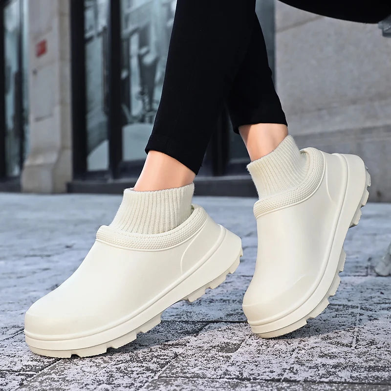 Chinelo Unissex Lebhaft com Forro de Pelúcia
