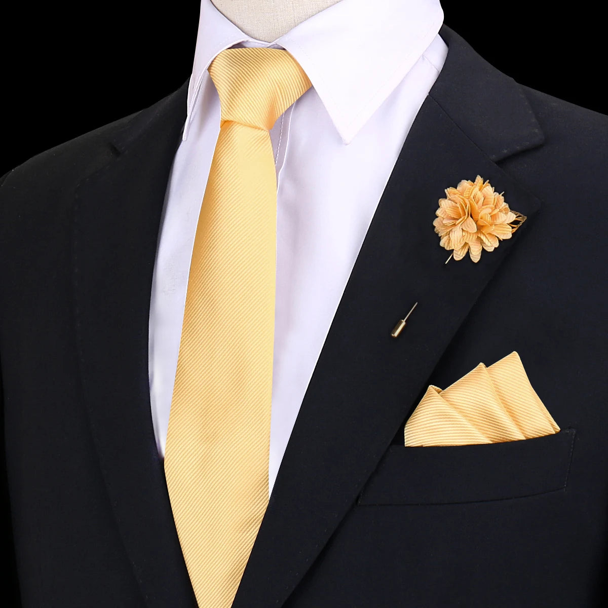 Gravata Masculina Lisa Poliéster com Broche e Lenço de Bolso