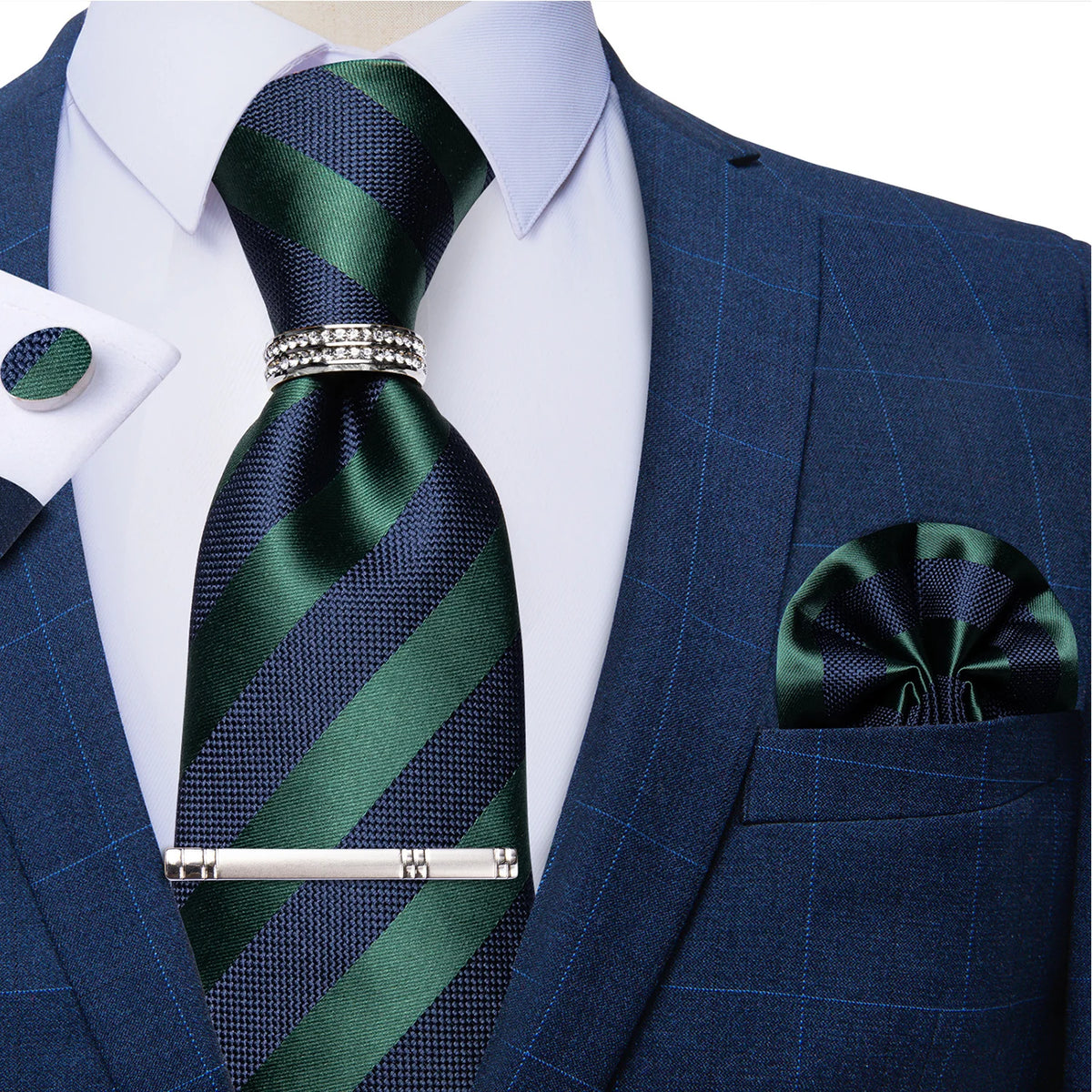 Gravata Masculina Plissada de Luxo com Acessórios