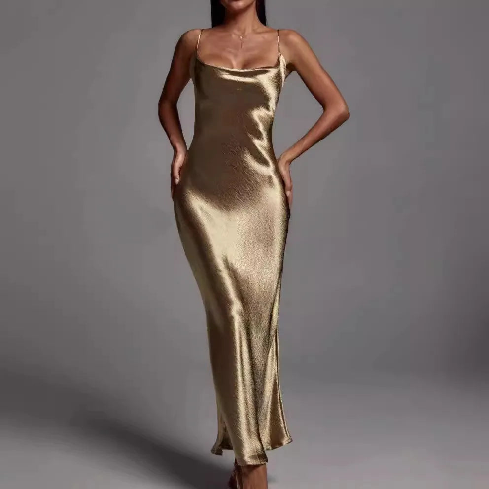 Vestido Longo Feminino Costa Nua com Decote em V