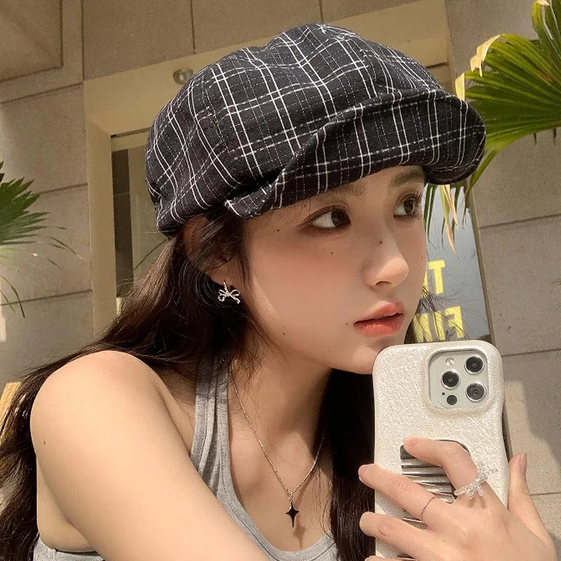 Boina Feminina Xadrez Jornaleiro Retro