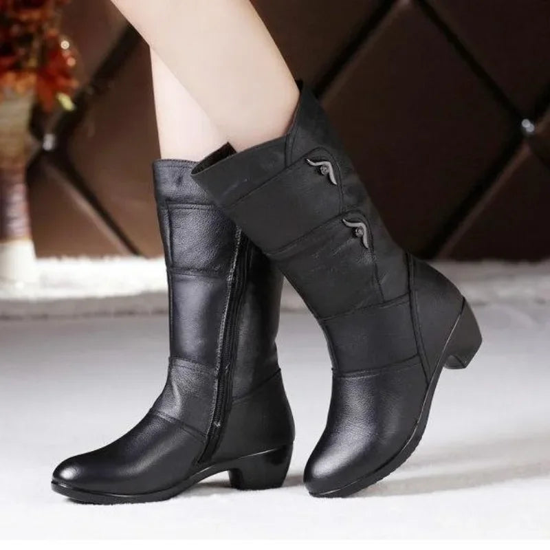 Bota Feminina de Couro PU Charme