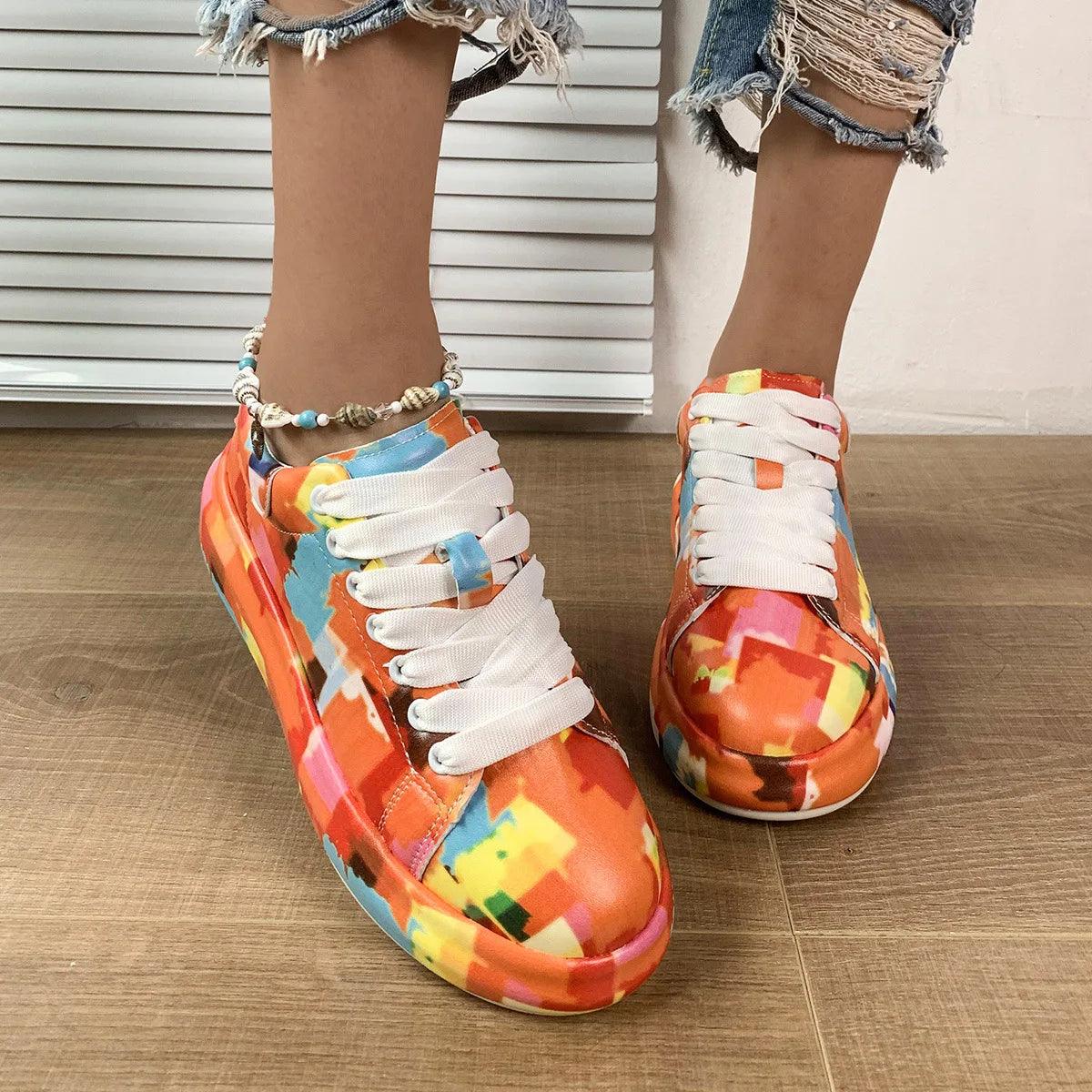 Tênis Feminino de Couro Graffiti