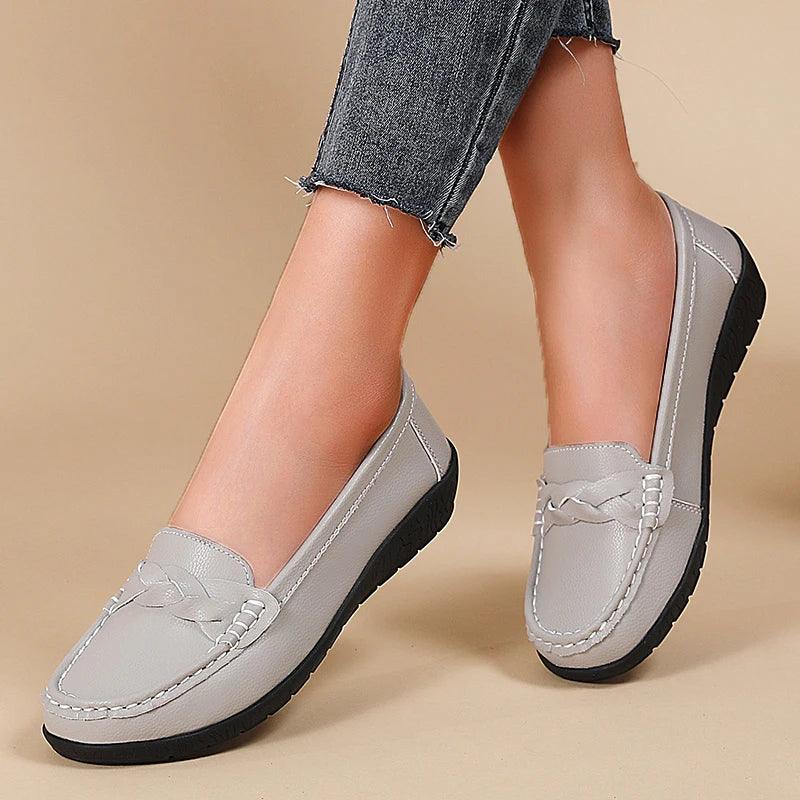 Mocassins de Couro Genuíno Feminino Conforto e Estilo Casual