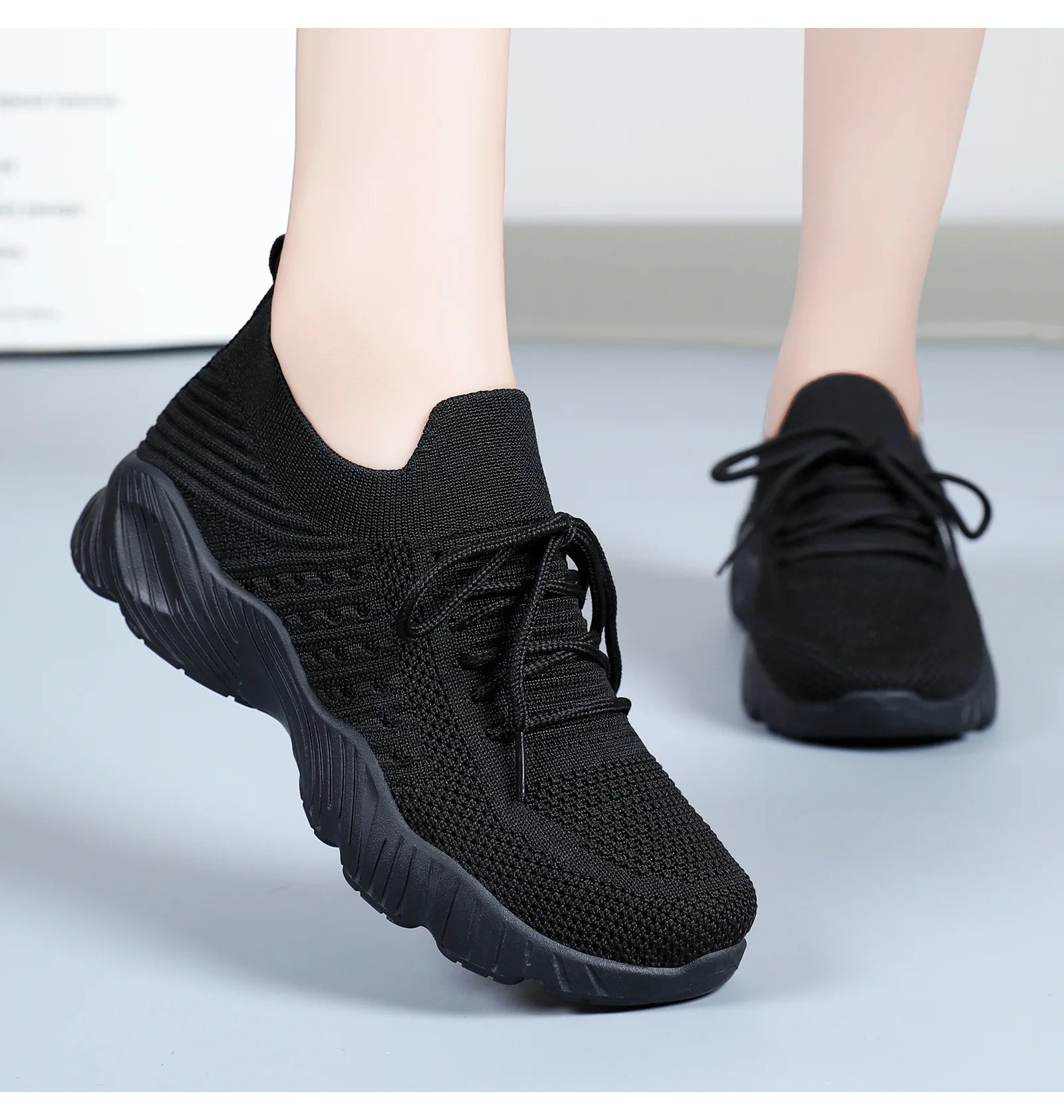 Tênis Feminino Casual Leve de Malha Respirável Antiderrapante