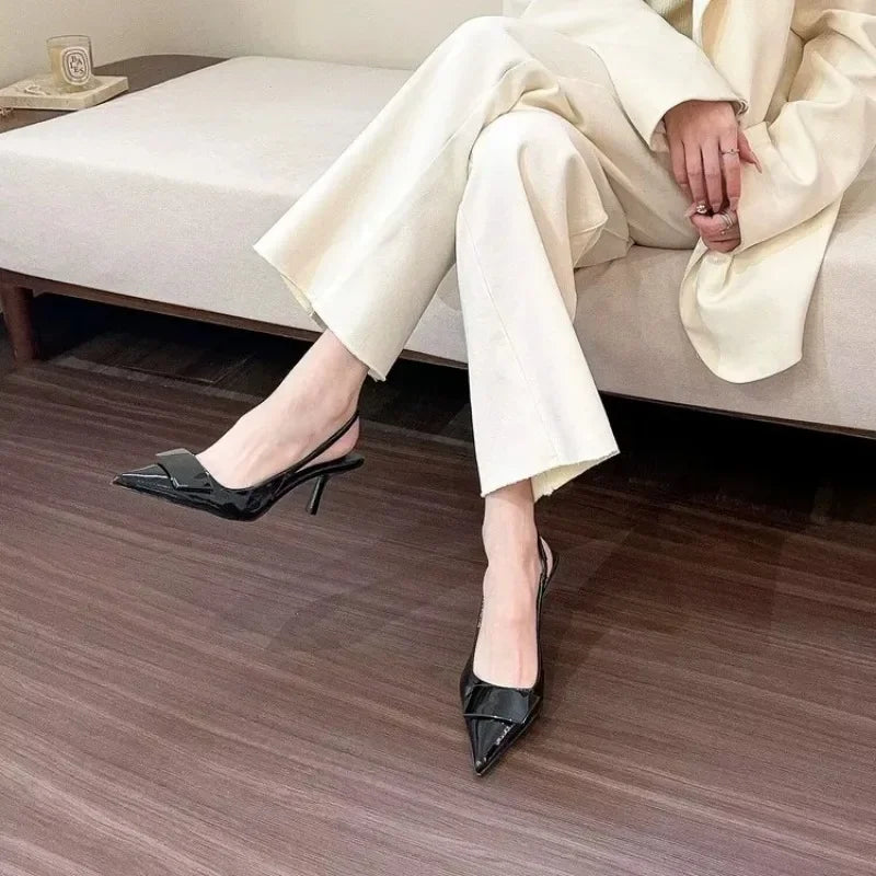 Sapato Feminino Bico Fino de Luxo Elegante