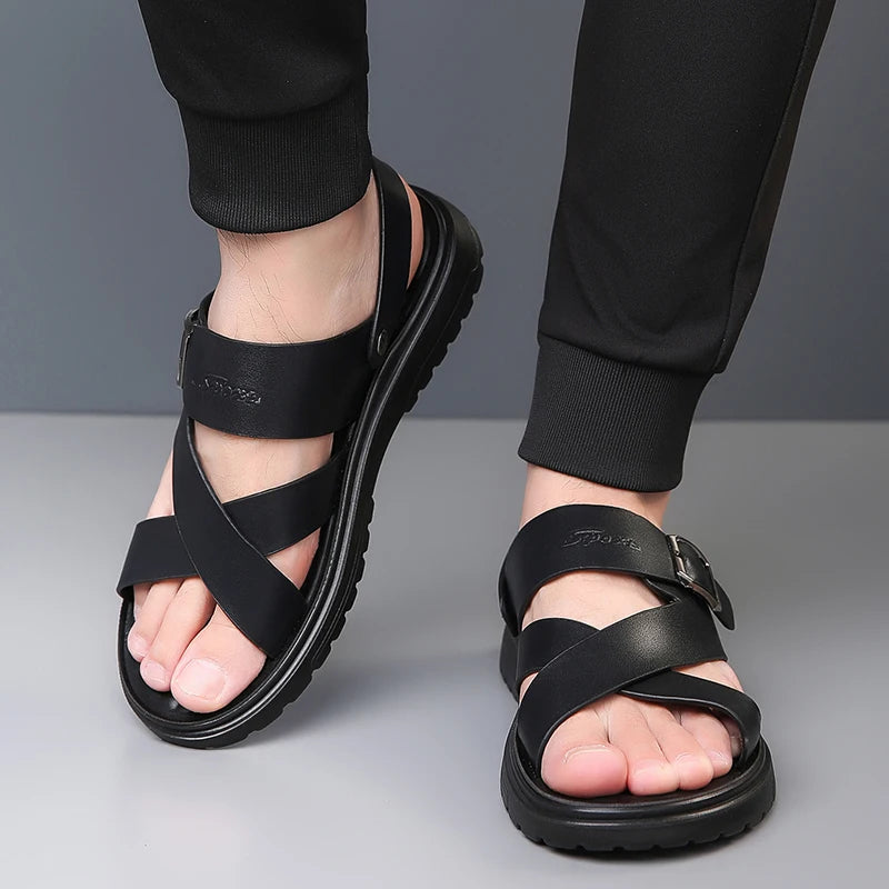 Sandália Masculina de Couro PU Pariesiense