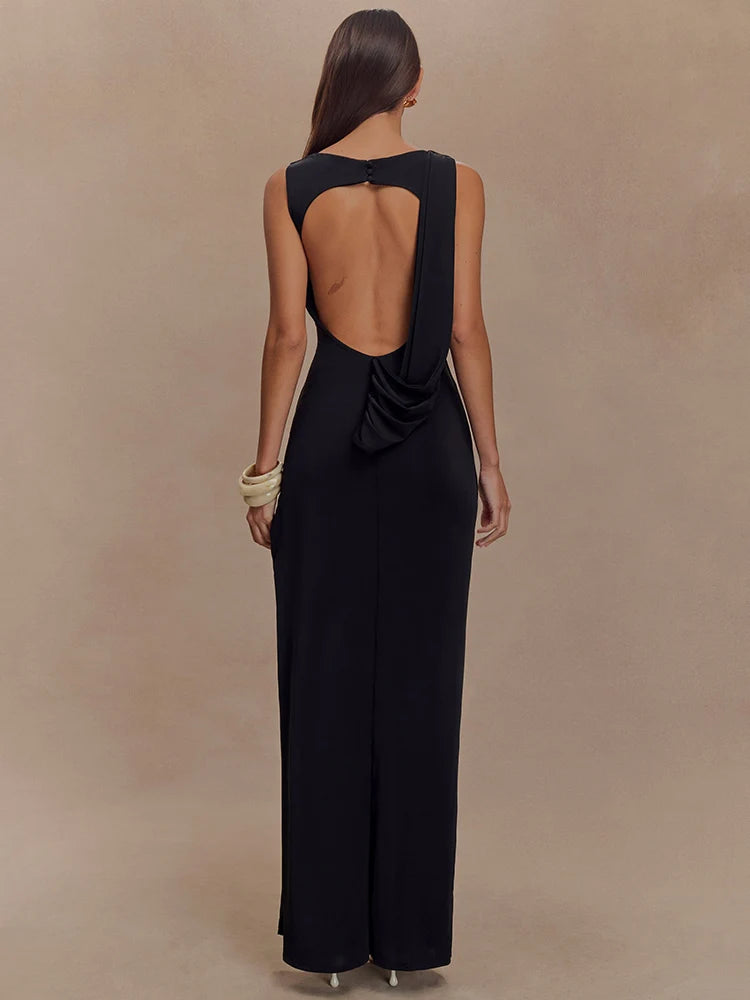 vestido longo feminino maxi com decote em O vista traseira