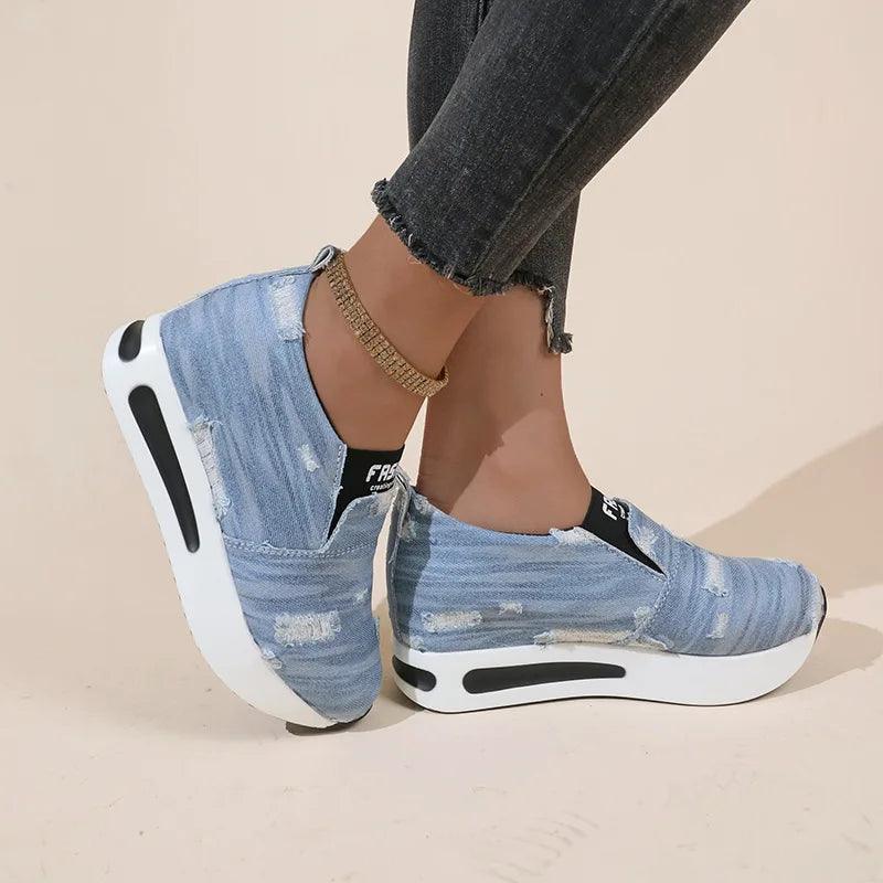 Tênis Feminino Casual Denim Rasgado