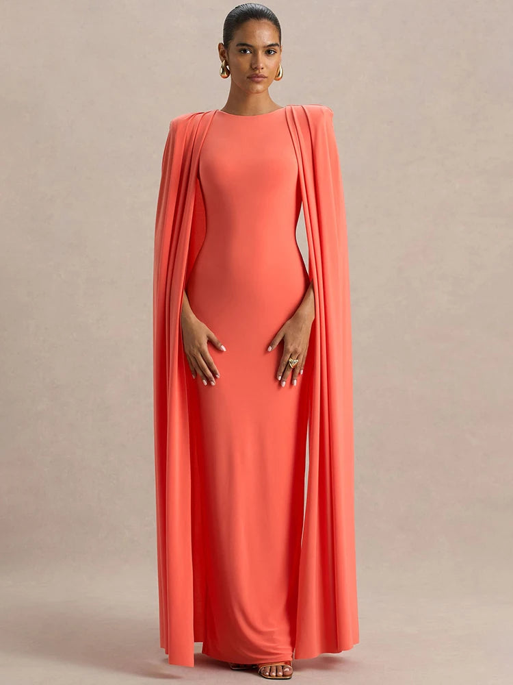 Vestido Longo Slim Elegante com Mangas Capa de Morcego by Loja Bruna Modas