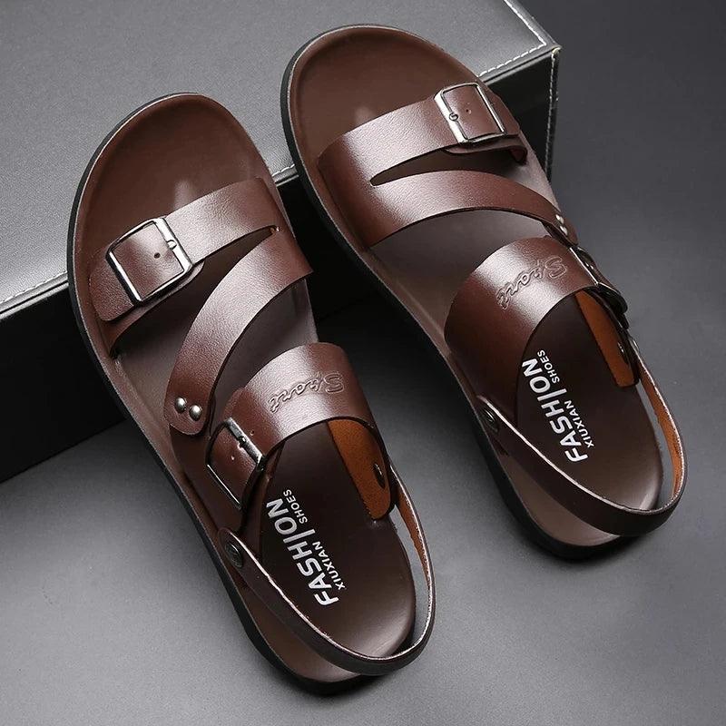 Sandália Masculina de Couro PU com Fivela Dupla