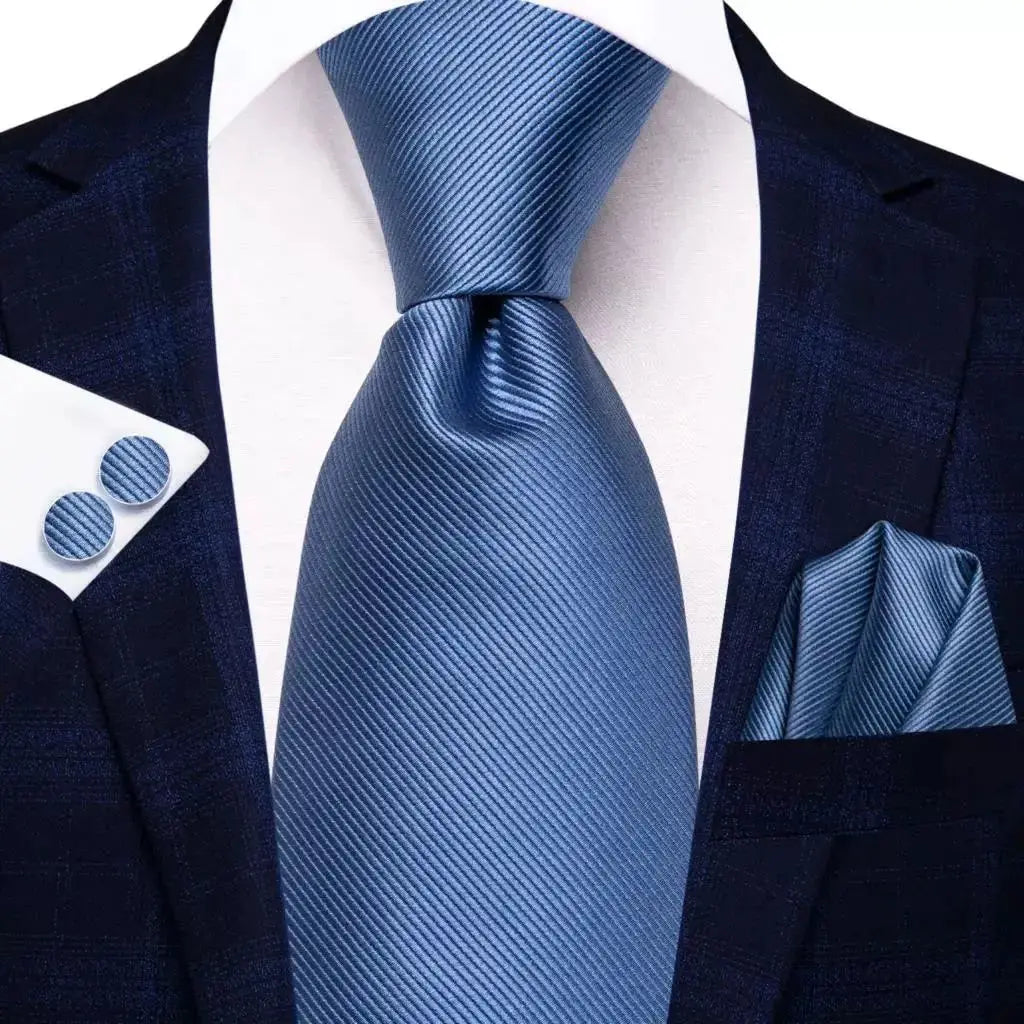 Kit de Gravata Masculina de Luxo Azul com Lenço de Bolso