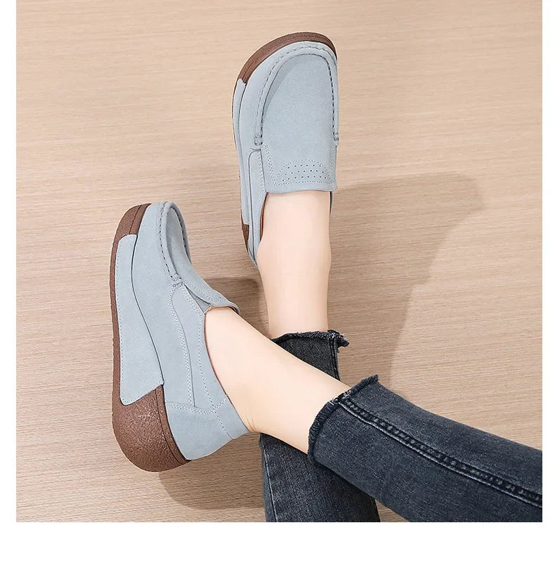 Mocassim Feminino Siena em Camurça Bovina