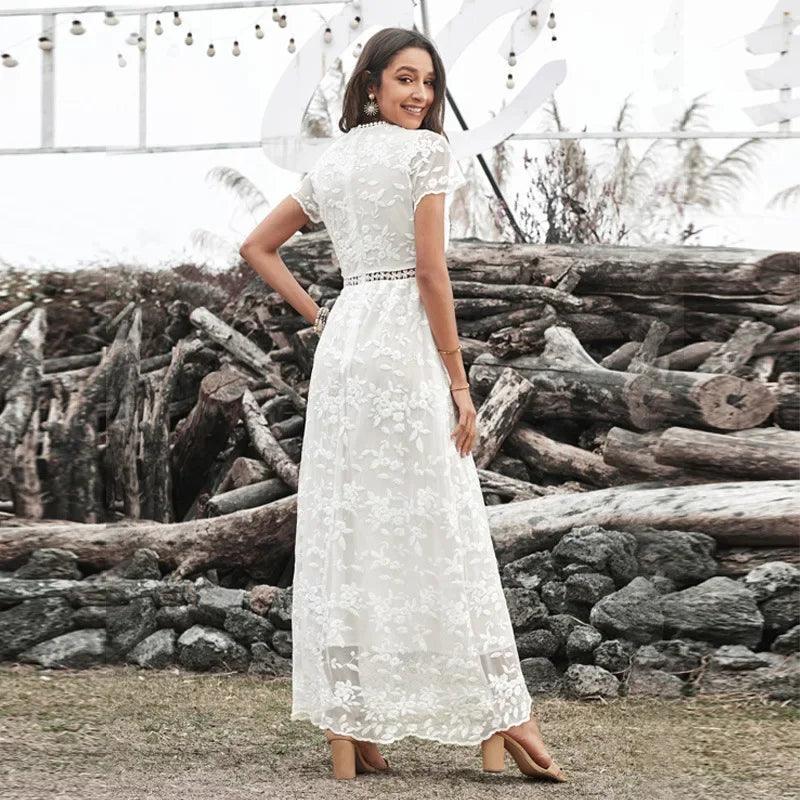 Vestido Longo de Renda Elegante com Decote em V