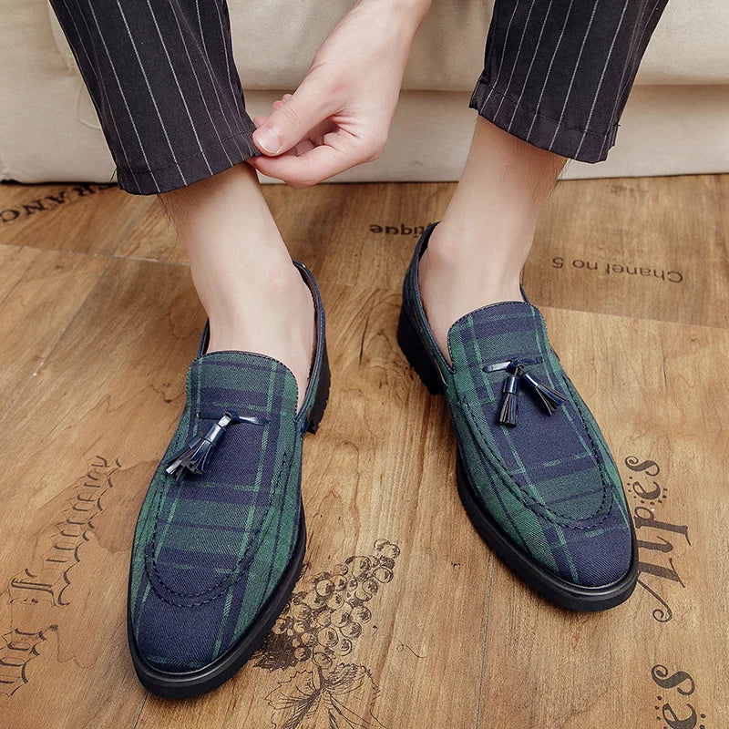 Sapato Masculino Mocassim Bico Fino Whitcombe