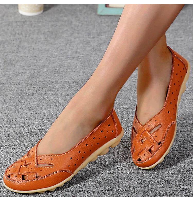 Mocassim Feminino Celine em Couro PU