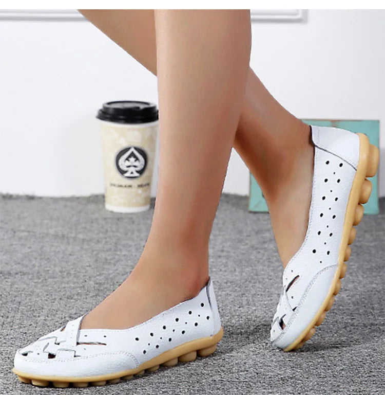 Mocassim Feminino Celine em Couro PU