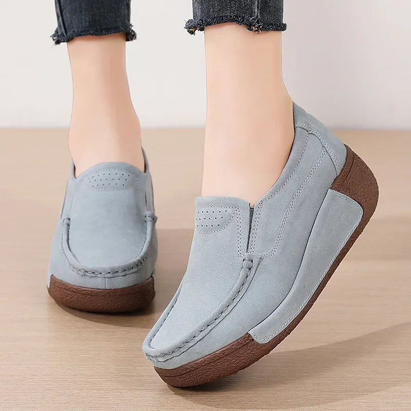 Mocassim Feminino Siena em Camurça Bovina