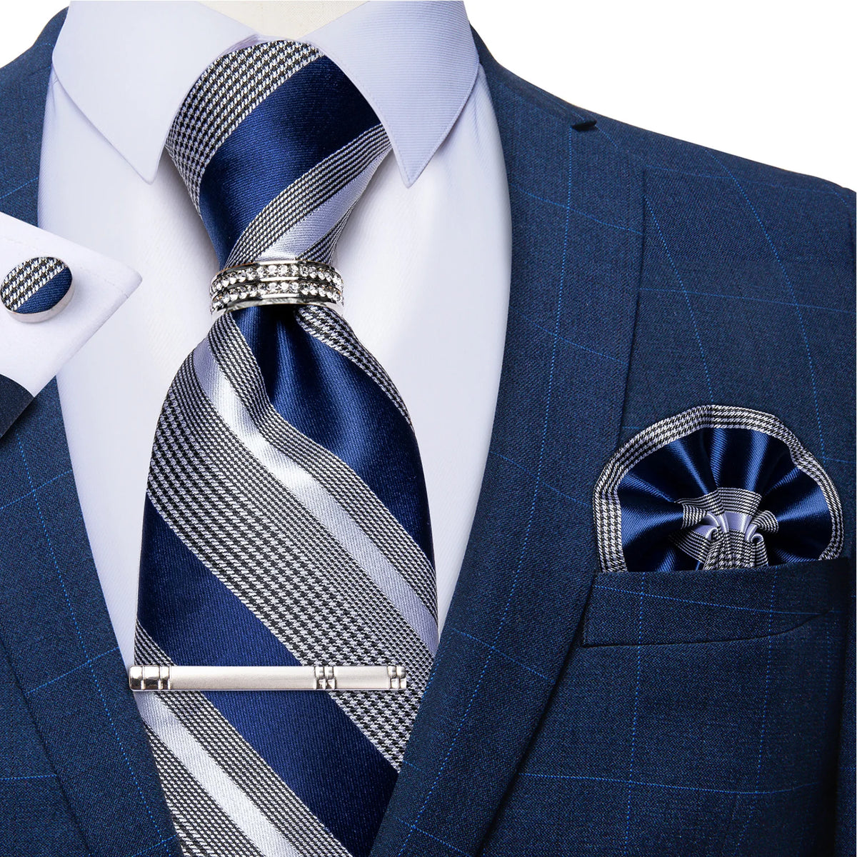 Gravata Masculina Plissada de Luxo com Acessórios