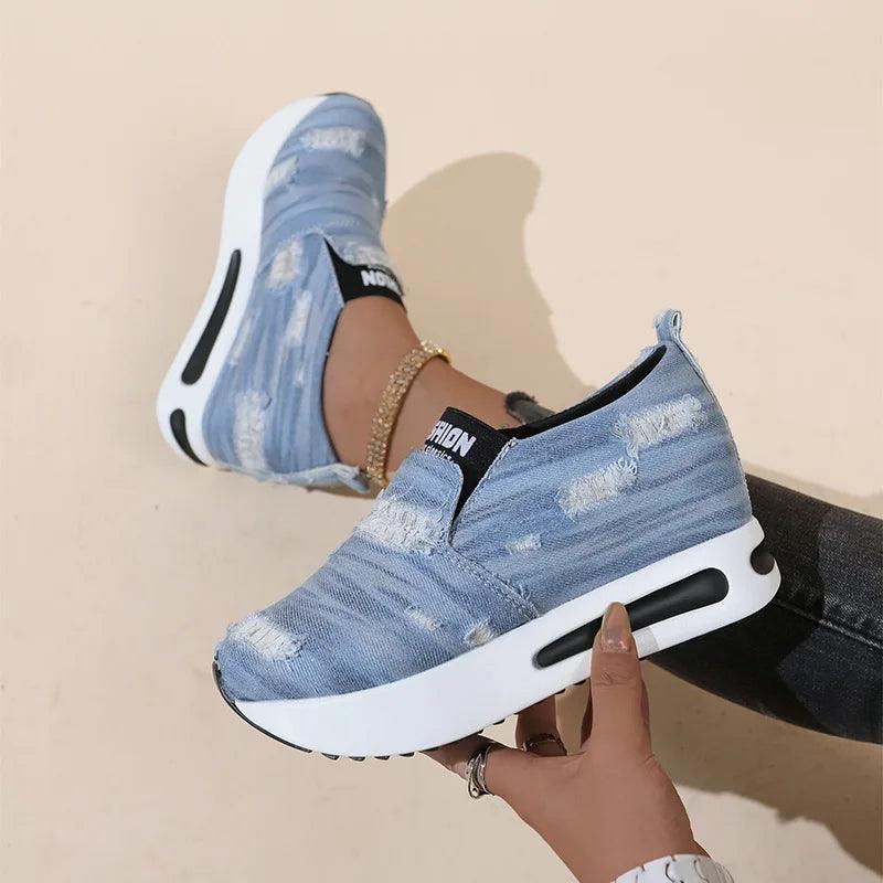 Tênis Feminino Casual Denim Rasgado
