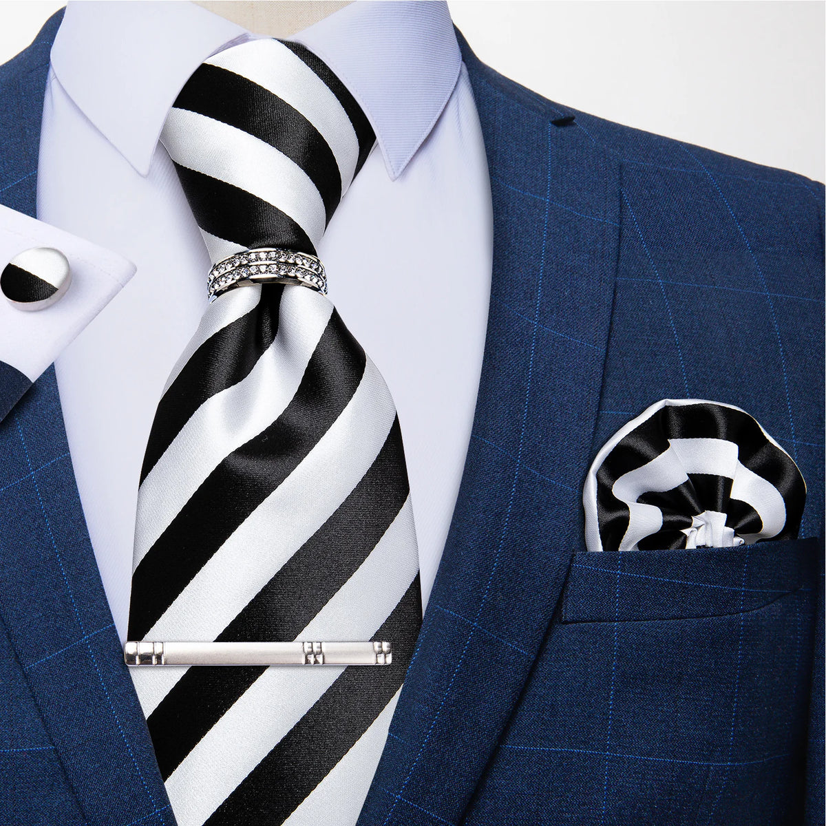 Gravata Masculina Plissada de Luxo com Acessórios