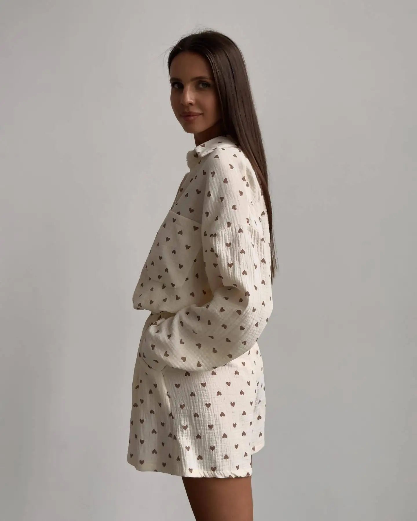 Conjunto Feminino Short e Camisa Bianca