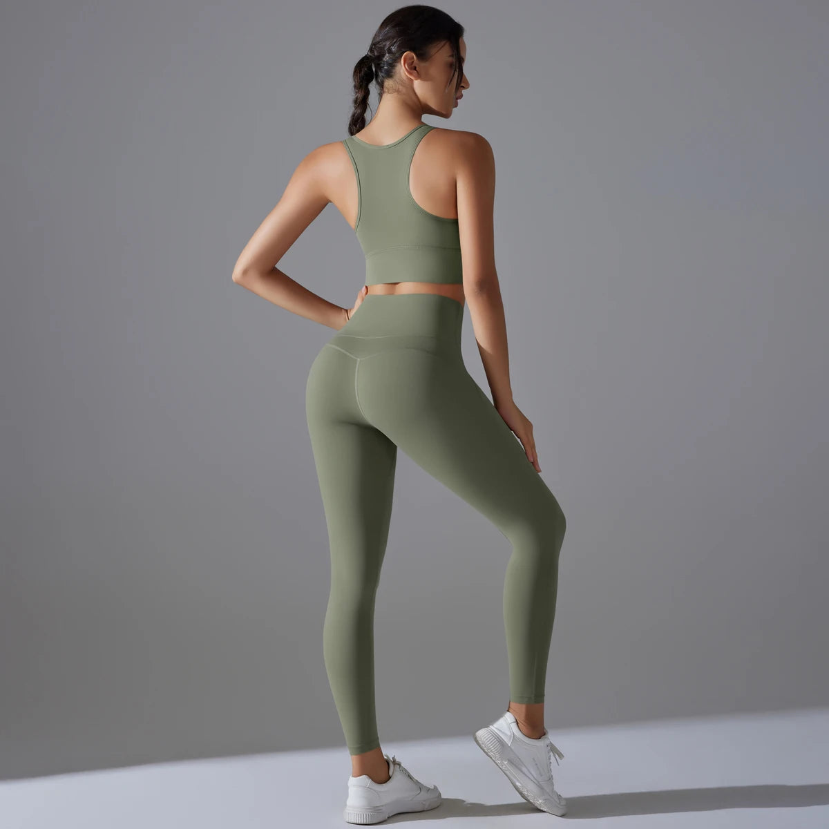 Conjunto Feminino Esportiva StreetWear Com Top e Calça Fitness