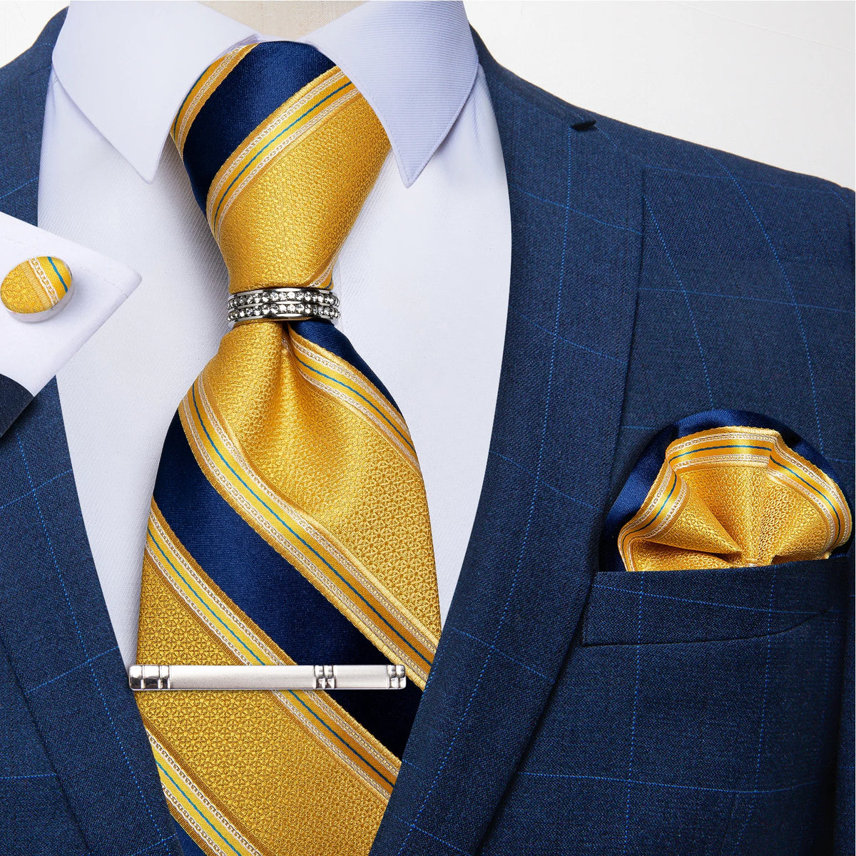 Gravata Masculina Plissada de Luxo com Acessórios