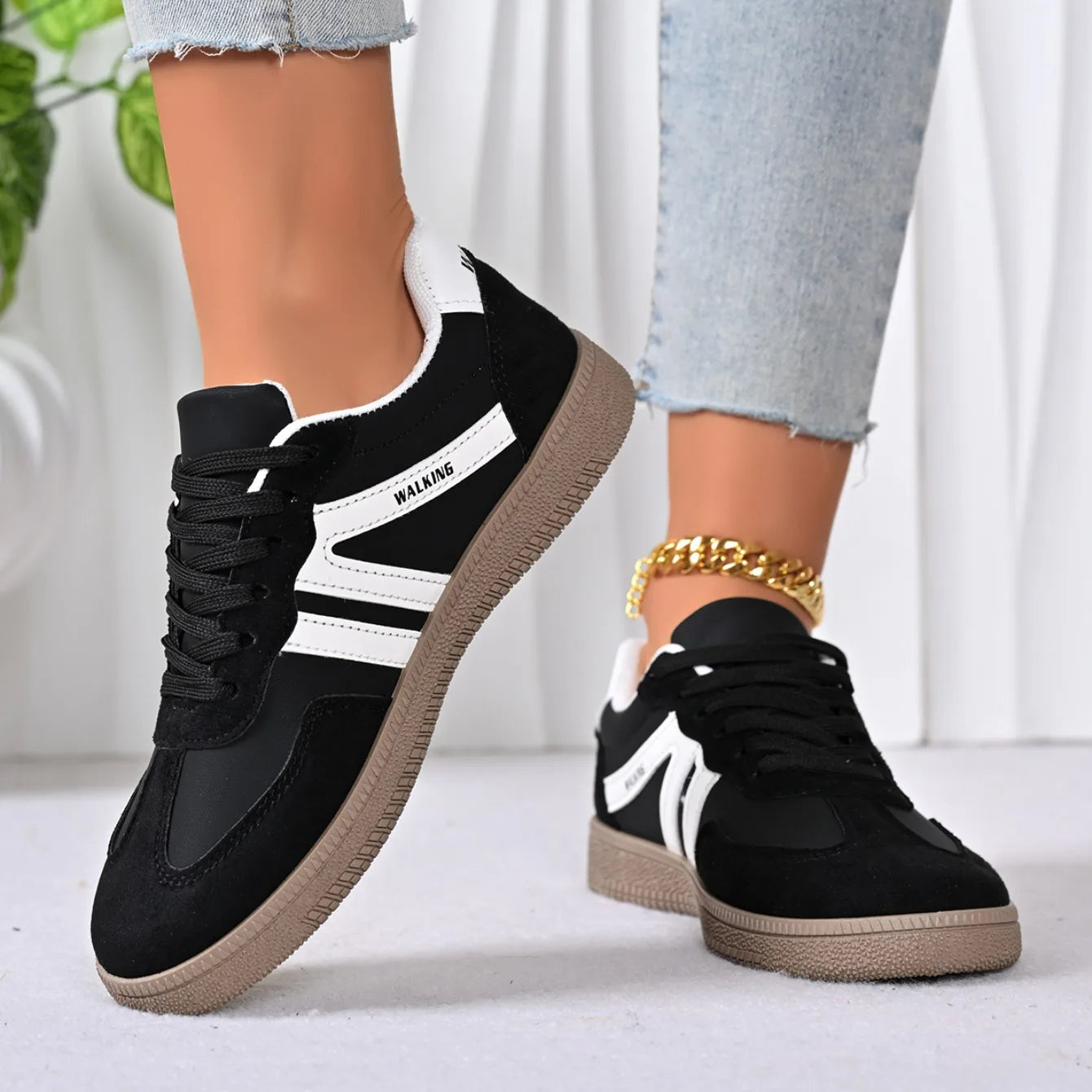 Tênis Feminino Casual de Couro PU Respirável e Antiderrapante