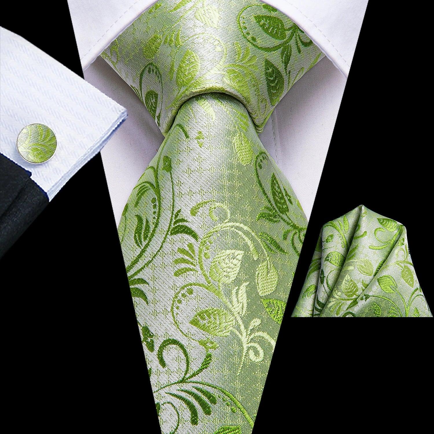 Gravata Masculina de Seda Floral Verde com Lenço e Abotoaduras