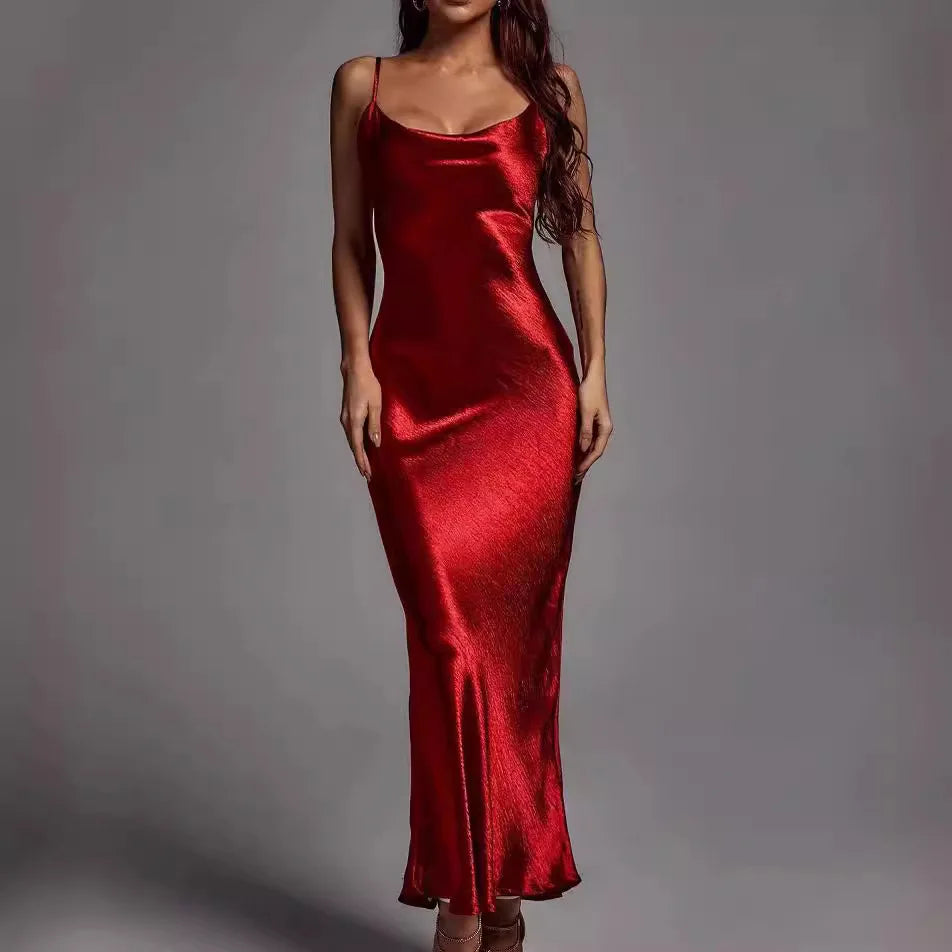 Vestido Longo Feminino Costa Nua com Decote em V
