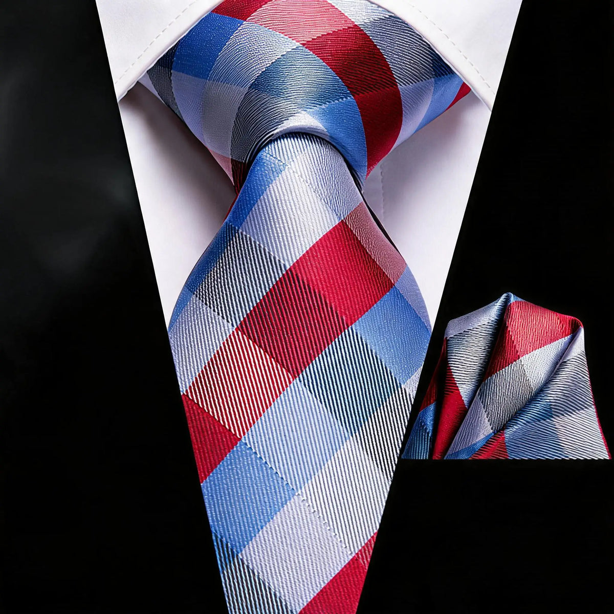Gravata Masculina Formal de Poliéster com Lenço de Bolso