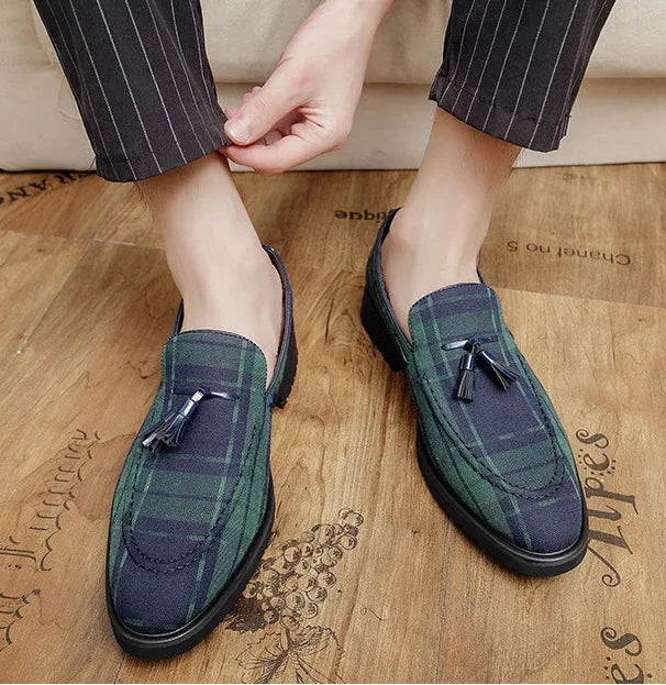 Sapato Masculino Mocassim Bico Fino Whitcombe