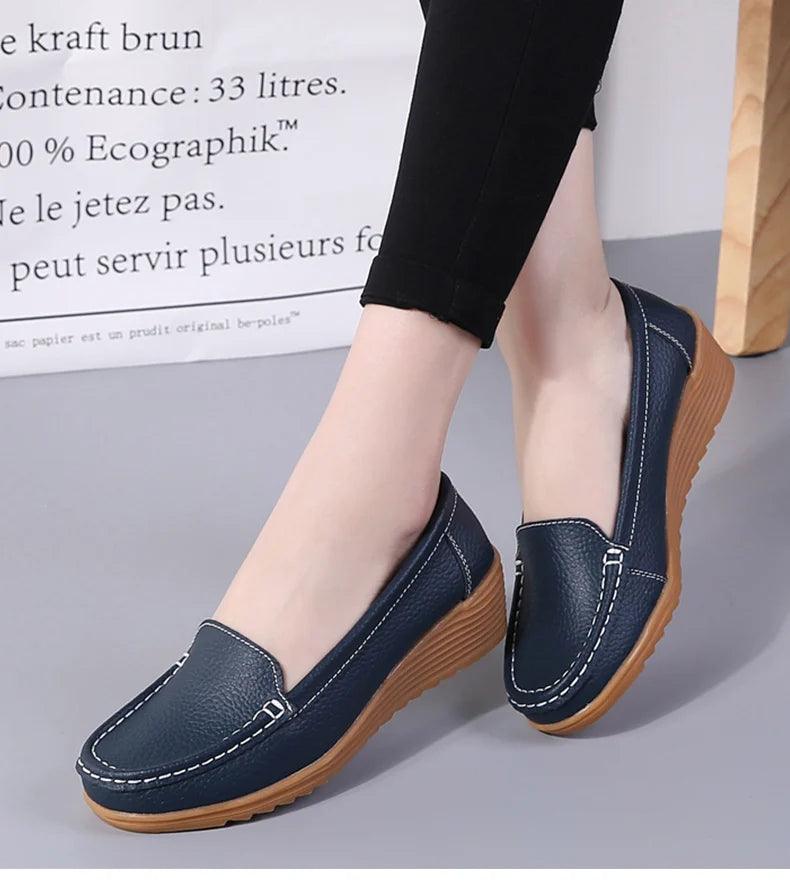 Mocassim Feminino Évora em Couro Rachado