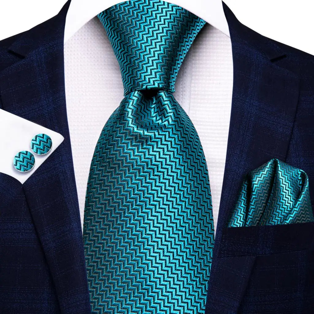 Kit Gravata Masculina Social Estilo Moderno com Lenço e Abotoaduras Premium