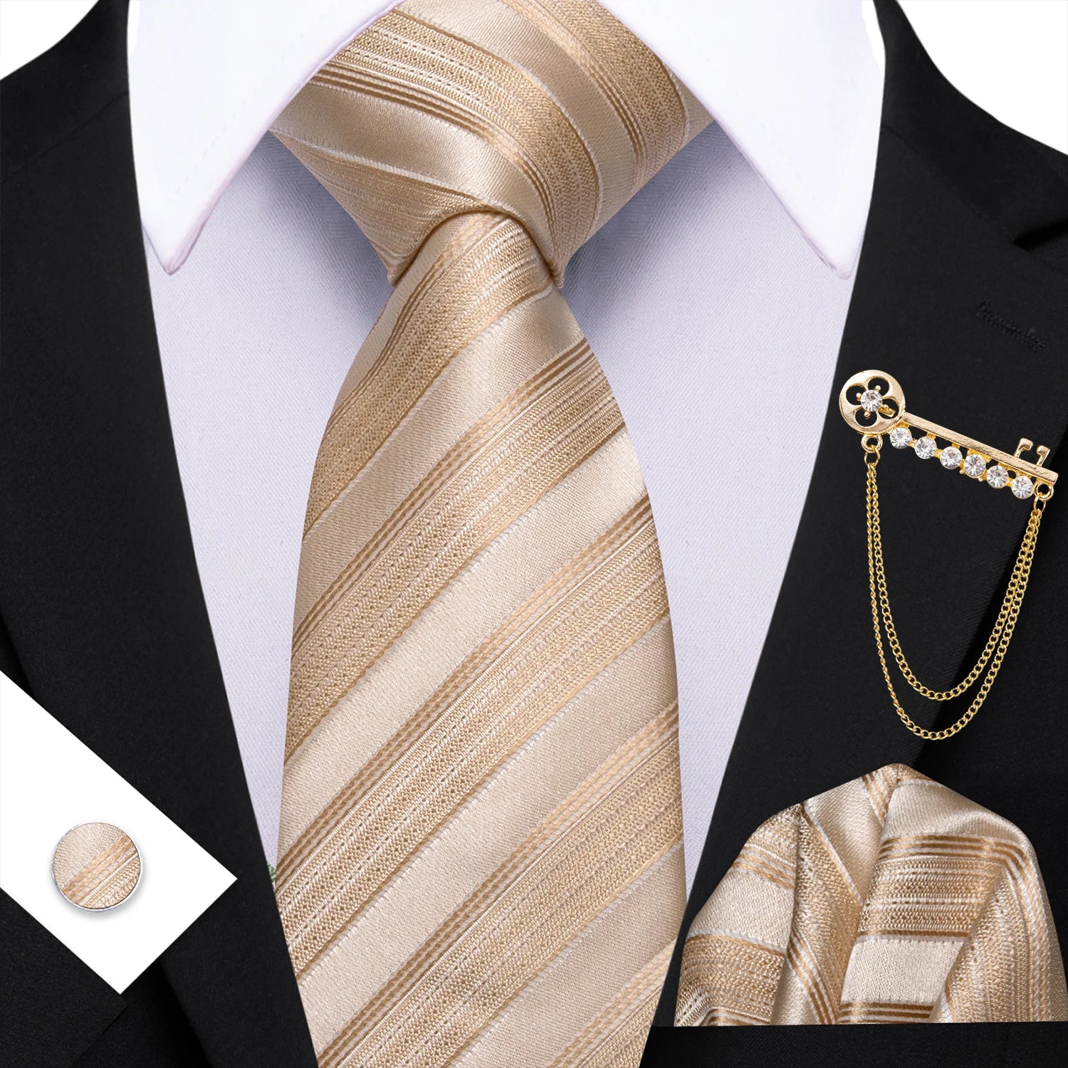 Conjunto de Gravata Masculina Listrada com Lenço de Bolso