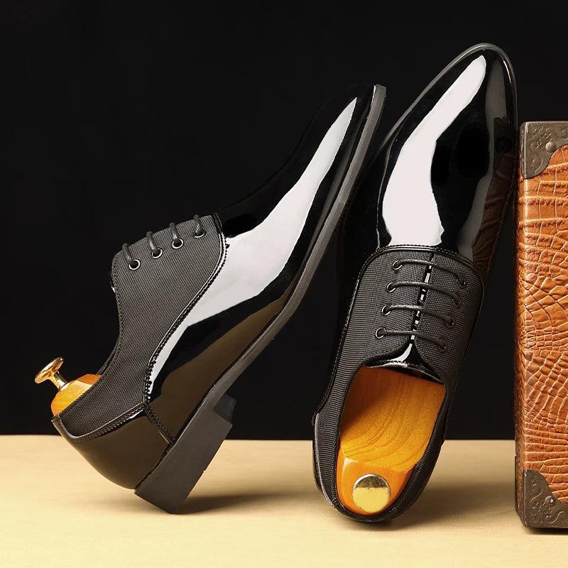 Sapato Oxford Masculino Social de Couro Envernizado Luxo