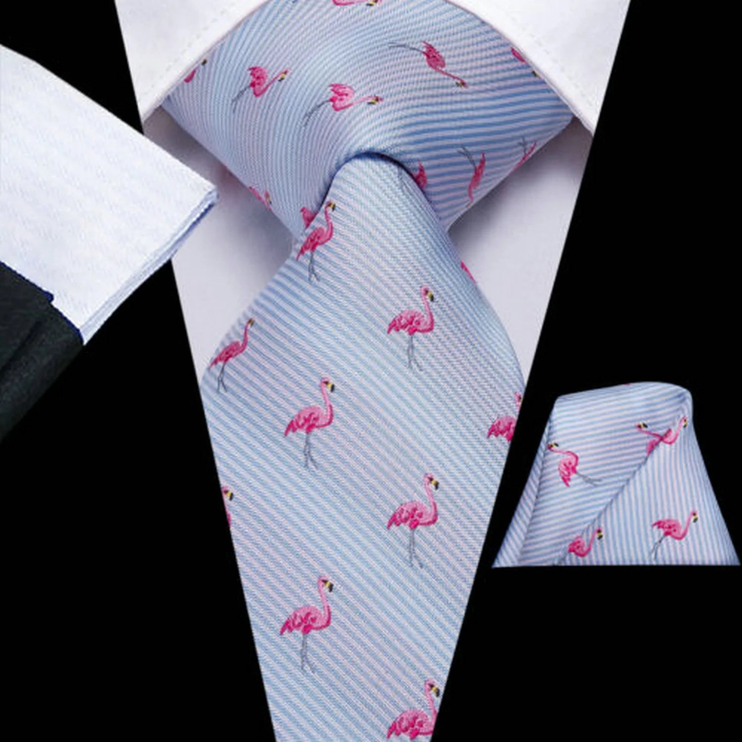Gravata Masculina Azul Claro com Estampa de Flamingos