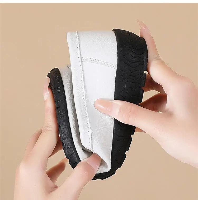 Mocassins de Couro Genuíno Feminino Conforto e Estilo Casual