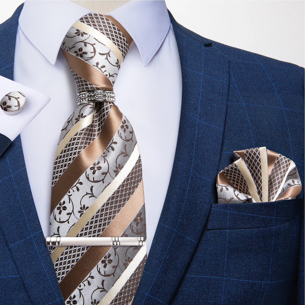 Gravata Masculina Plissada de Luxo com Acessórios