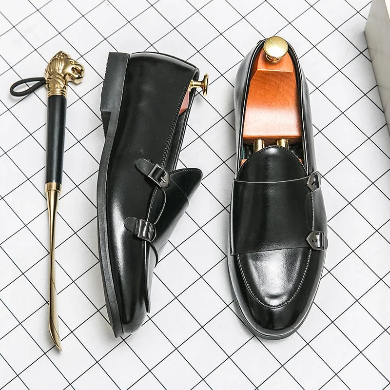 Sapato Masculino de Couro PU Estilo Monge